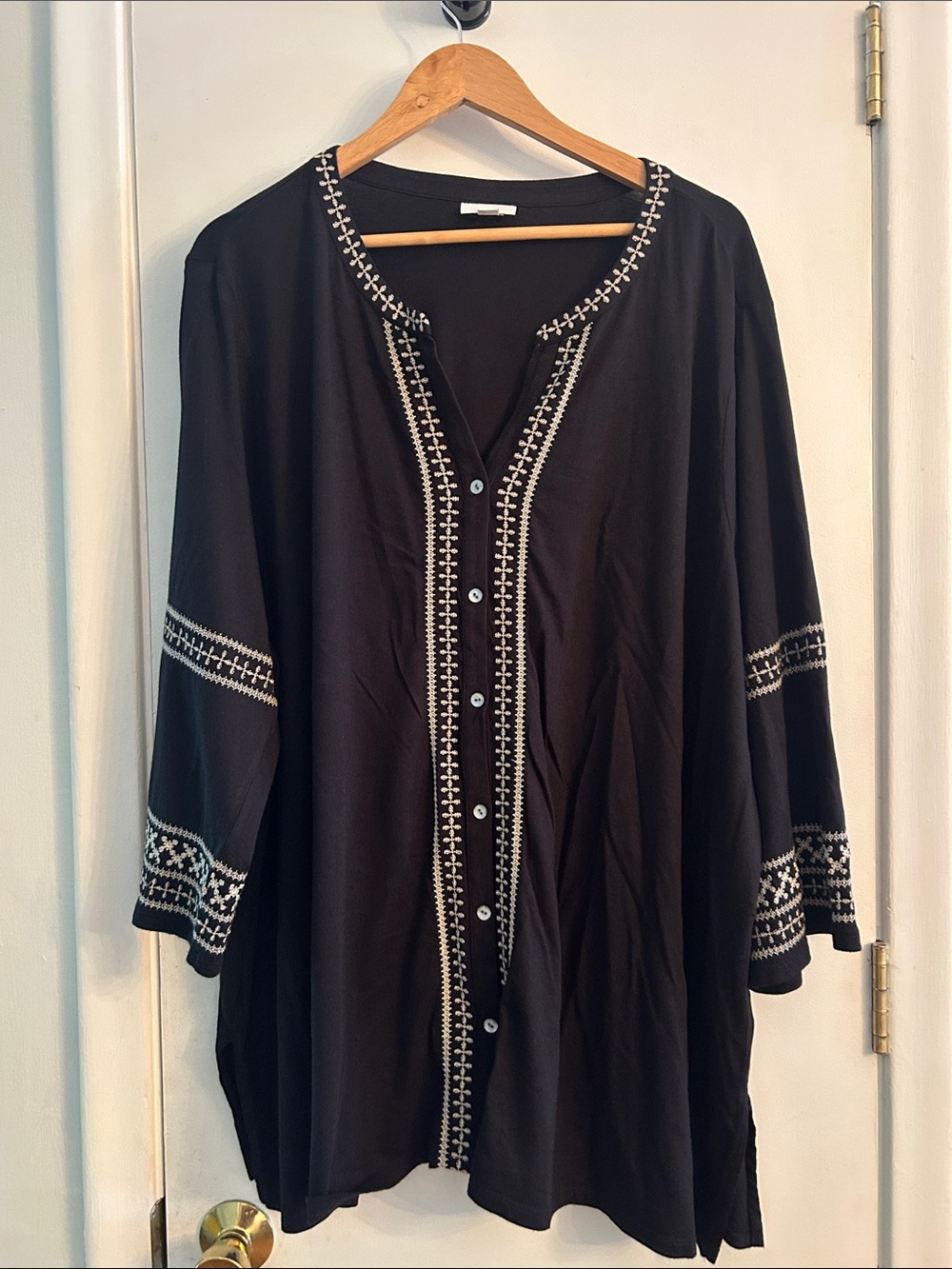 J. Jill Black Tunic with White Embroidered Trim Button-Up, 3X